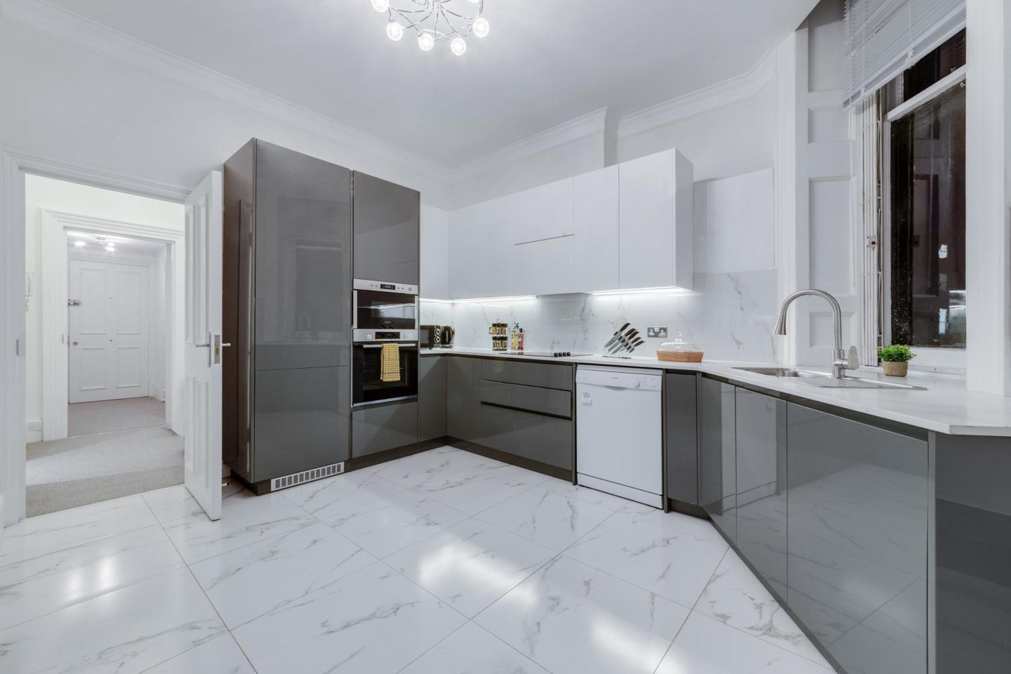 Luxury London 3 Bedroom Duplex With Pool Table - 4Hs エクステリア 写真