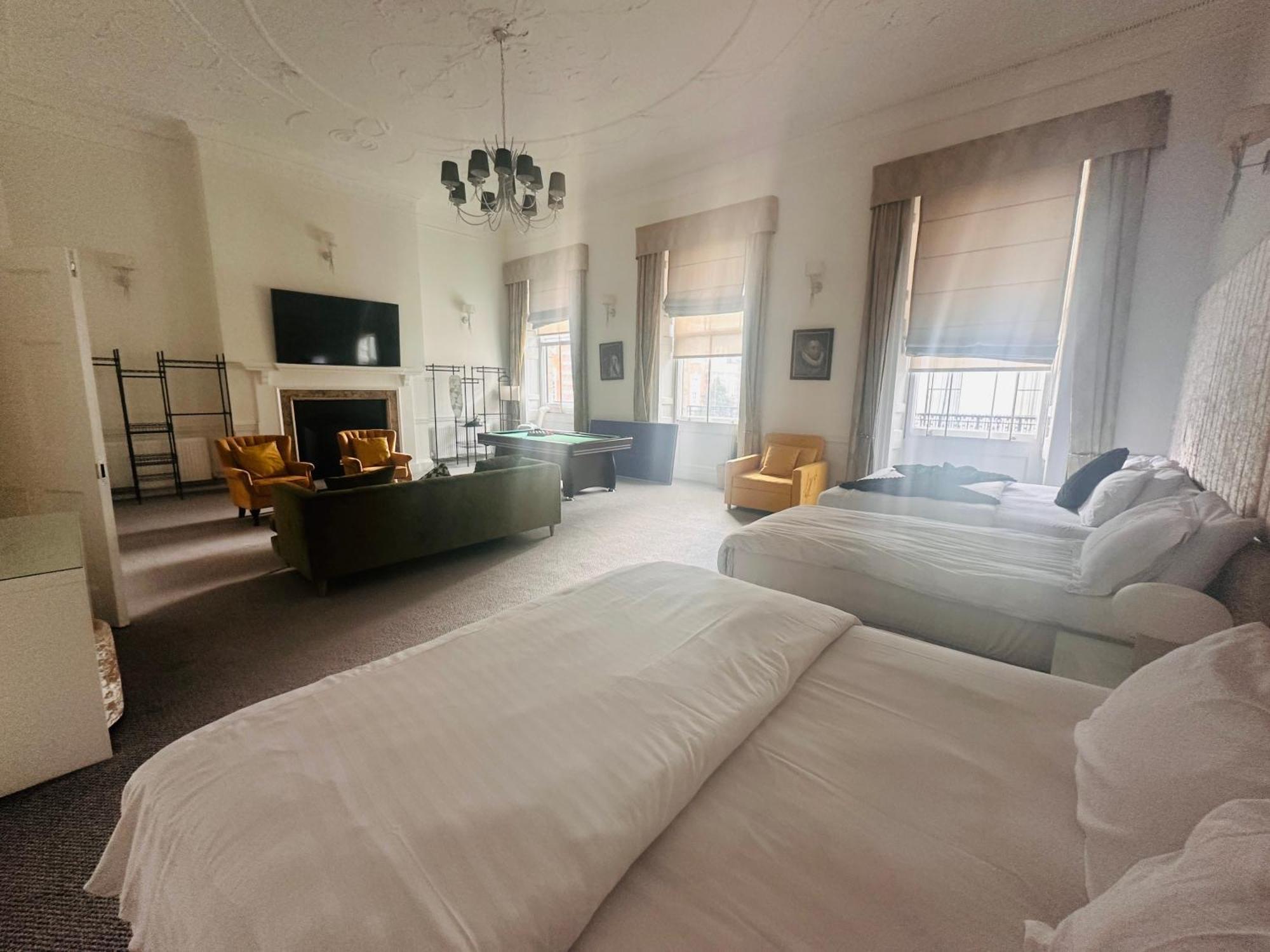 Luxury London 3 Bedroom Duplex With Pool Table - 4Hs エクステリア 写真